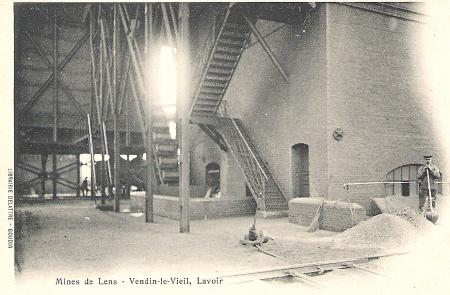 L'int�rieur de l'un des lavoirs