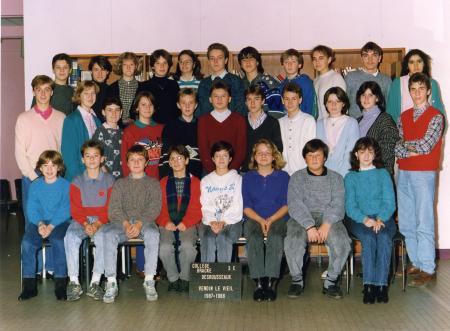 Ann�e 1987-88 - College 3�E