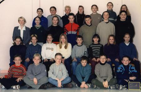 College 1999-00 - 5�A