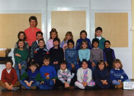 Classe de Mme CRISPYN - 1988-89