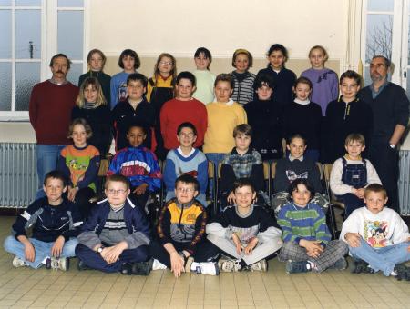 Classe de Mr DELESALLE - 1998-99