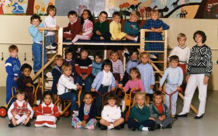 Classe de Mme VICTOR - 1987-88