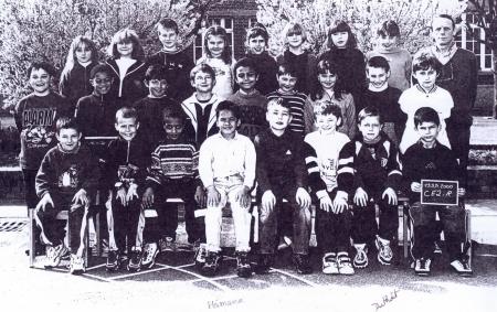 Classe de Mr ROUSSEAU - 1999-00