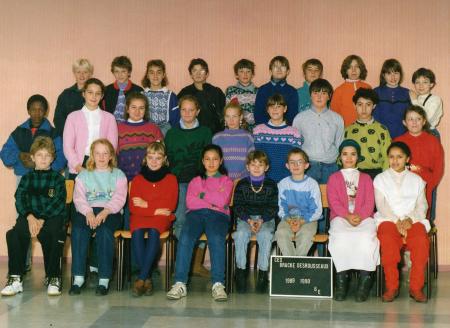 Ann�e 1989-90- College 6� E